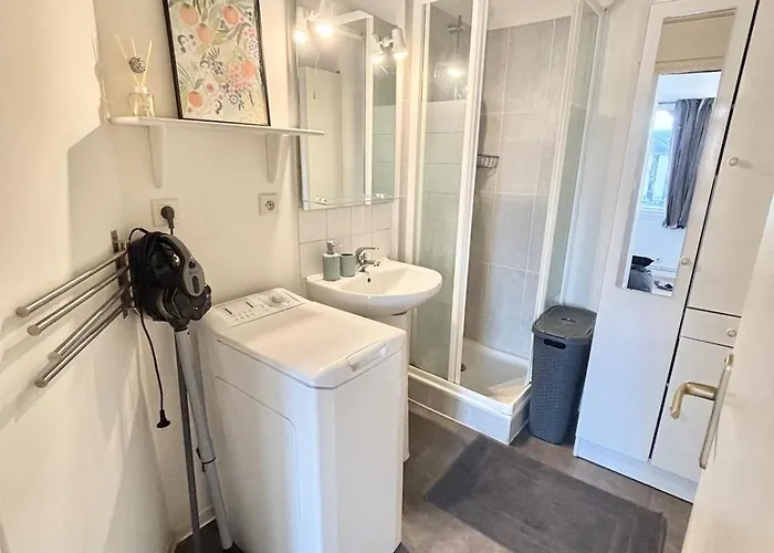 Vue Château&mayenne - Centre Historique - 6 Personnes *